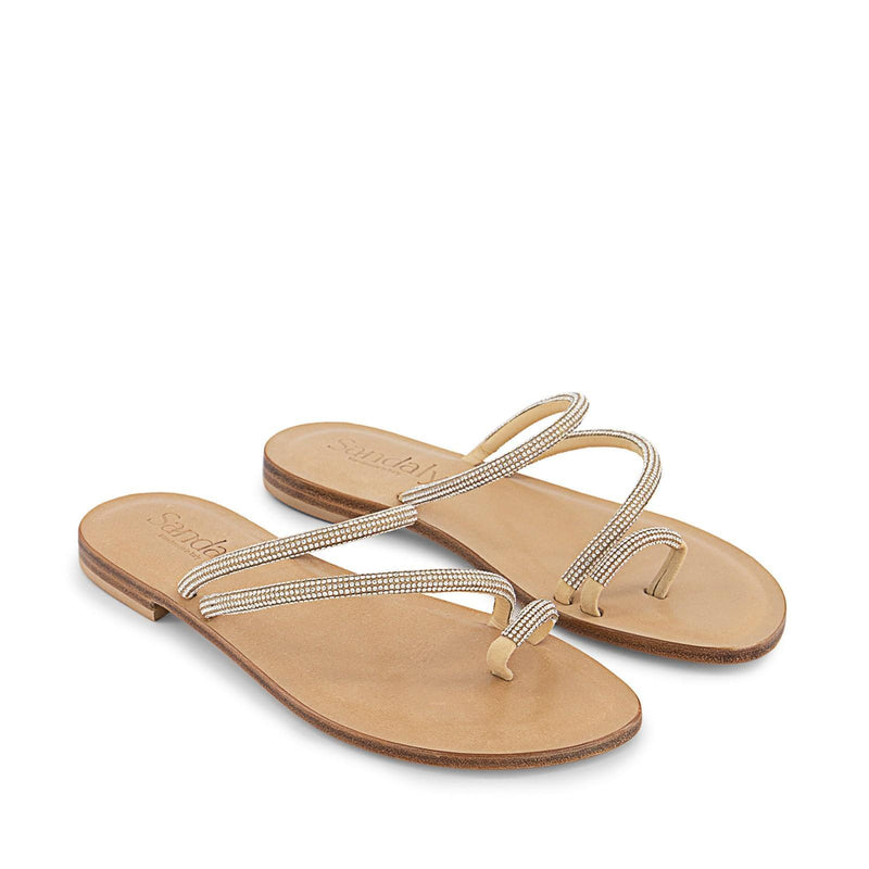 Sandaly Sorrento are handmade luxury leather flat sandals, made in Italy with premium Tuscan leather and brilliants.